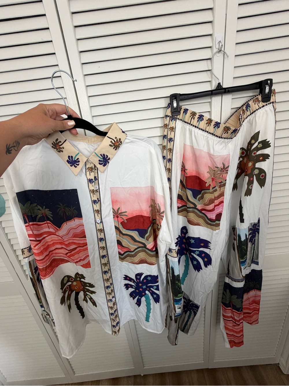 NWOT White Tropical Print Top and Pants Set Palm Tree Beach Graphic Size XXL